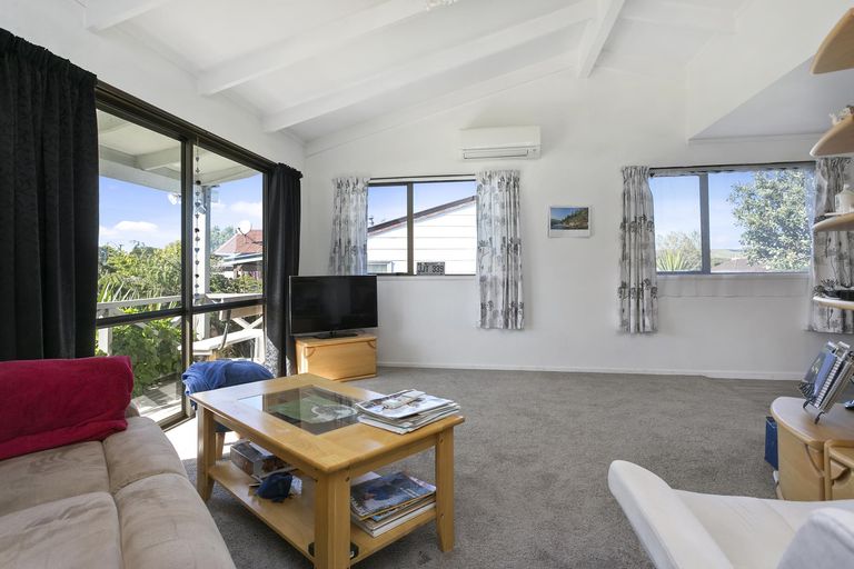 Photo of property in 62 Young Street, Morrinsville, 3300