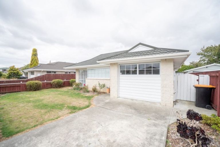 Photo of property in 23 Rangitira Avenue, Palmerston North, 4414