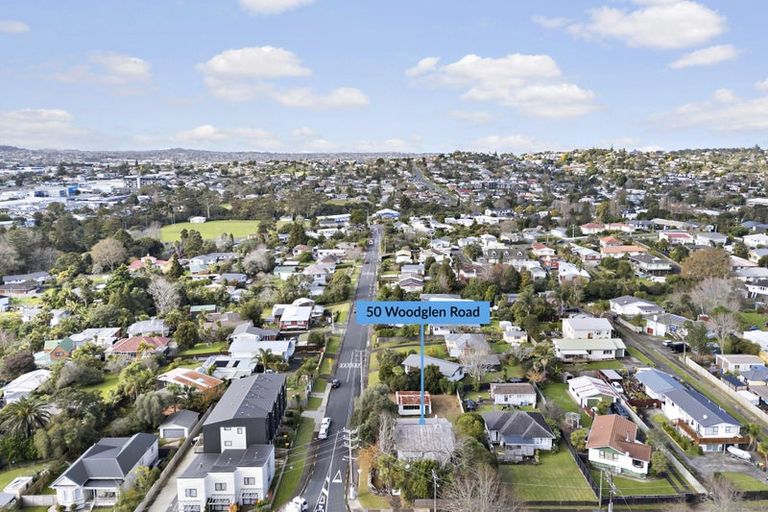 Photo of property in 50 Woodglen Road, Glen Eden, Auckland, 0602