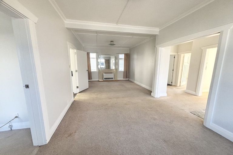 Photo of property in 4 Rotherham Terrace, Miramar, Wellington, 6022