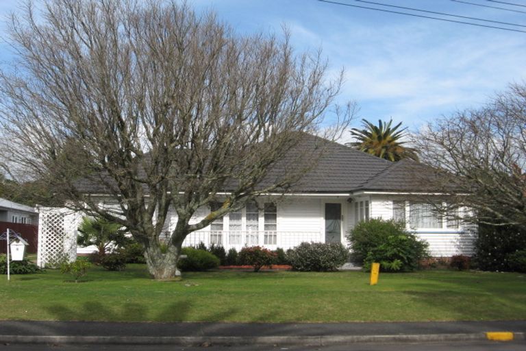 Photo of property in 4 Manse Road, Pahurehure, Papakura, 2113