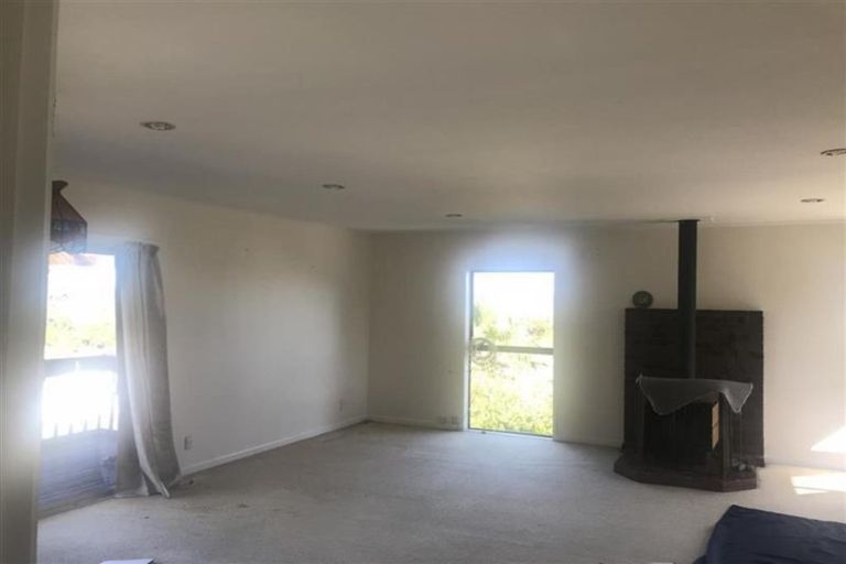 Photo of property in 21a Park Road, Glenfield, Auckland, 0629