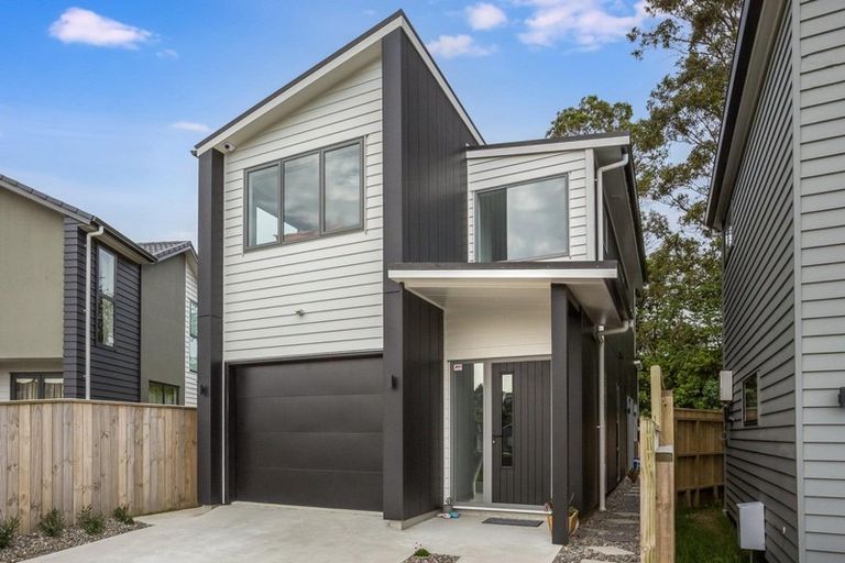 Photo of property in 3a Breakwater Way, Whitby, Porirua, 5024