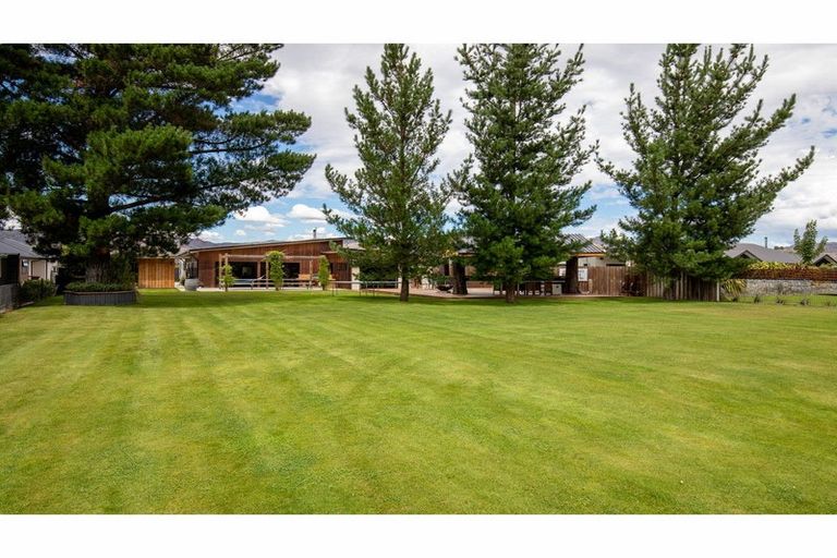 Photo of property in 73 Larch Crescent, Alexandra, 9320