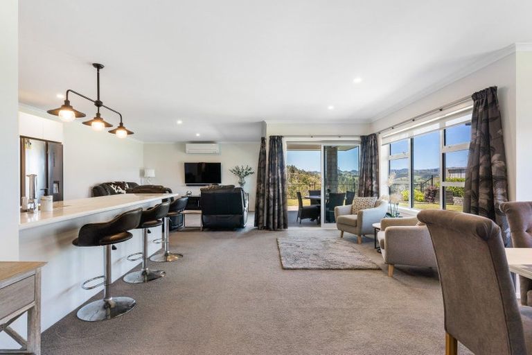 Photo of property in 17 Manatu Close, Whangamata, 3691