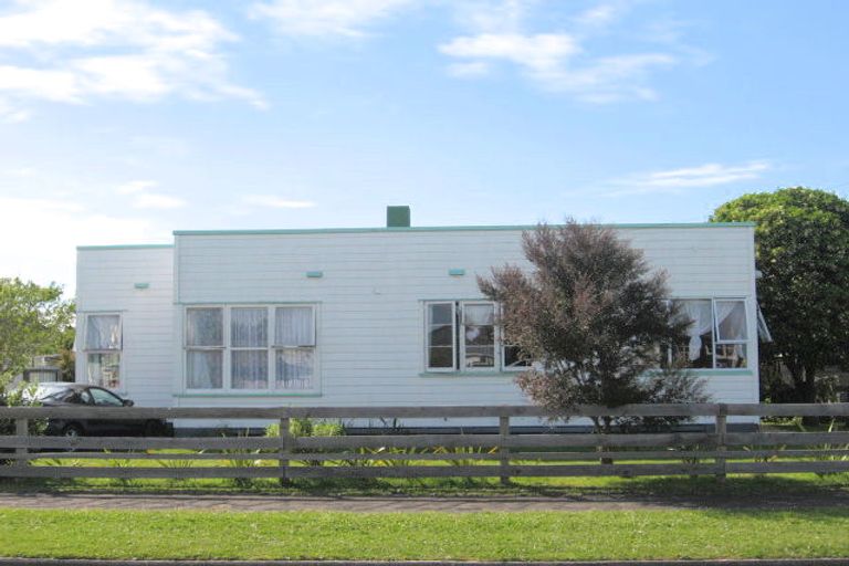 Photo of property in 8 Kowhai Street, Te Hapara, Gisborne, 4010