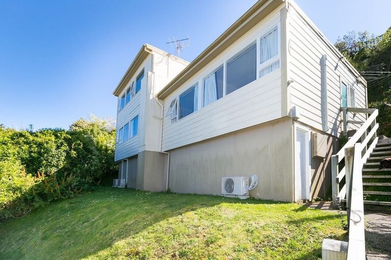 Photo of property in 2/67 Fox Street, Ngaio, Wellington, 6035