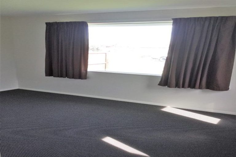 Photo of property in 155 Palmers Road, New Brighton, Christchurch, 8083