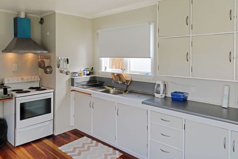 Photo of property in 101 Wellington Road, Wainuiomata, Lower Hutt, 5014