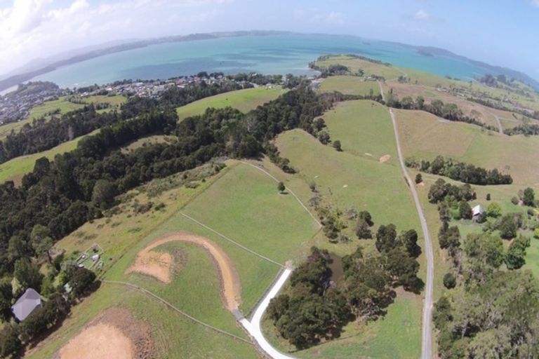 Photo of property in 25 Martins Bay Road, Algies Bay, Warkworth, 0982