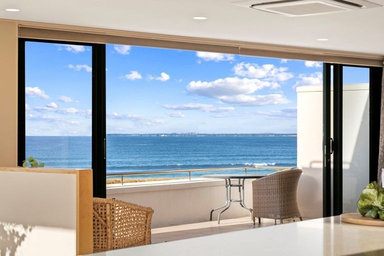 Photo of property in 8a Pacific View Road, Papamoa Beach, Papamoa, 3118