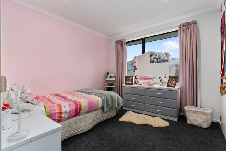 Photo of property in 3 Stanwood Grove, Darfield, 7510