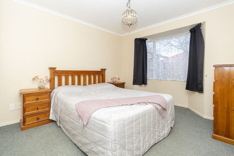 Photo of property in 29 Lloyd Drive, Nawton, Hamilton, 3200