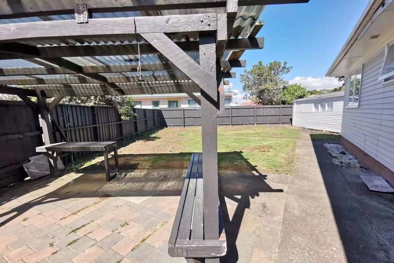 Photo of property in 7 Primrose Place, Manurewa, Auckland, 2102