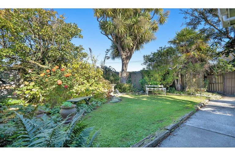 Photo of property in 154 Hendersons Road, Hoon Hay, Christchurch, 8025