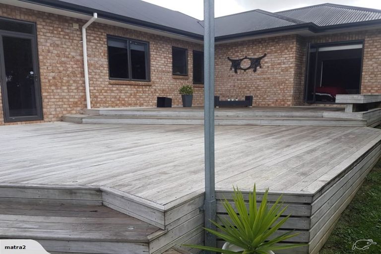 Photo of property in 157e Colwill Road, Massey, Auckland, 0614