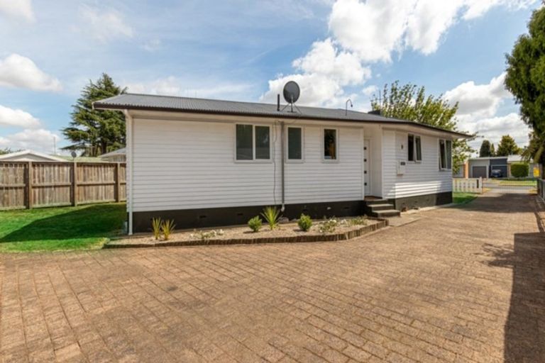 Photo of property in 74 Campbell Street, Leamington, Cambridge, 3432