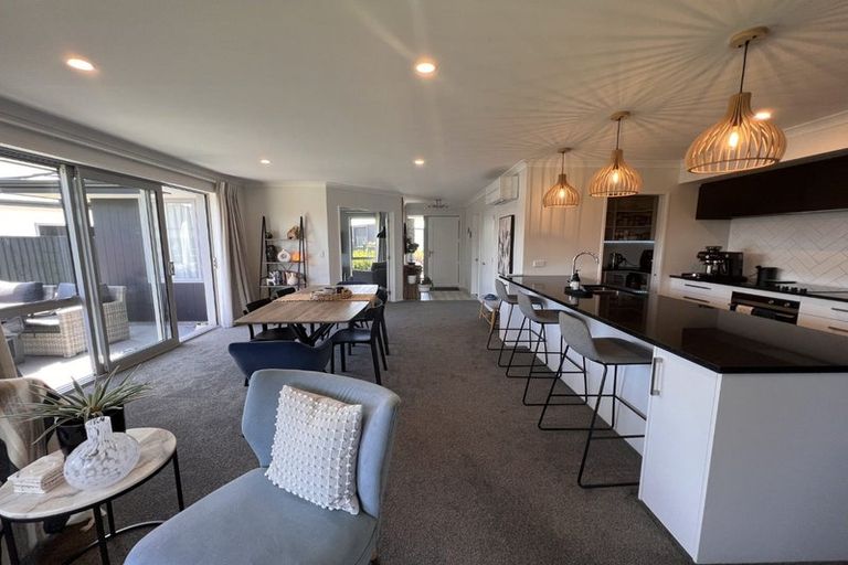 Photo of property in 7 Sarah Street, Marshland, Christchurch, 8083