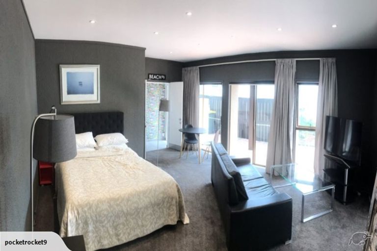 Photo of property in 1/32 Sanders Avenue, Takapuna, Auckland, 0622