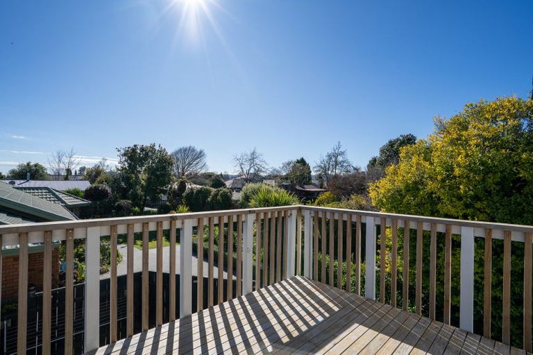 Photo of property in 98 Williams Street, Cambridge, 3434