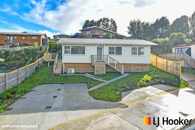 Photo of property in 2c Trosk Place, Waiuku, 2123