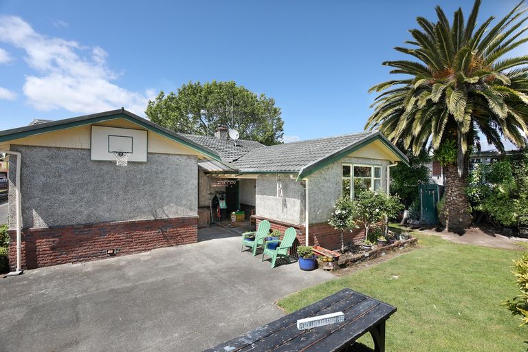 Photo of property in 113 College Street, Awapuni, Palmerston North, 4412