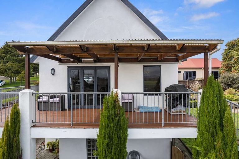 Photo of property in 4 Prospect Place, Western Heights, Hamilton, 3200