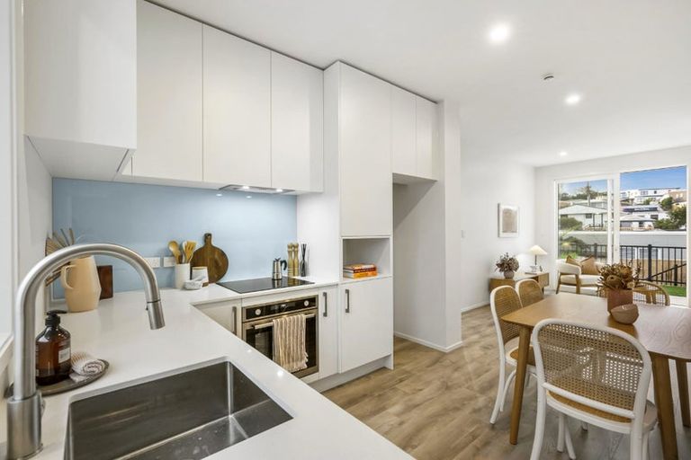 Photo of property in 7d Camrose Place, Glenfield, Auckland, 0629