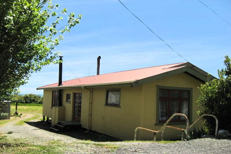 Photo of property in 144 Torea Street, Granity, 7823