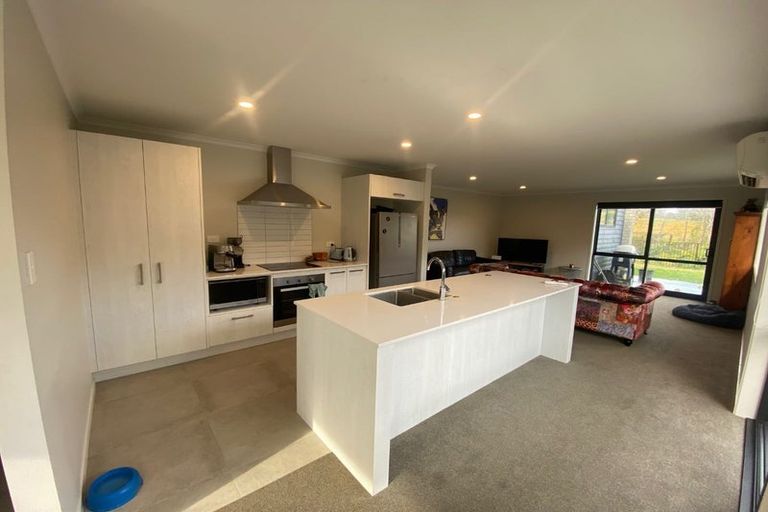 Photo of property in 28 Traverse Lane, Omokoroa, 3114