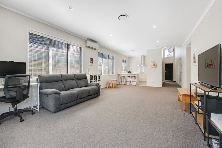 Photo of property in 31 Cape Cod Drive, Gulf Harbour, Whangaparaoa, 0930