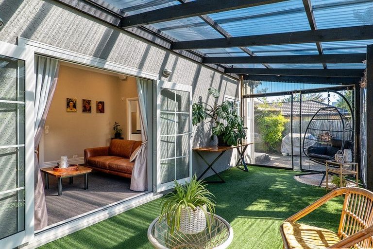 Photo of property in 245 Lyttelton Street, Spreydon, Christchurch, 8024