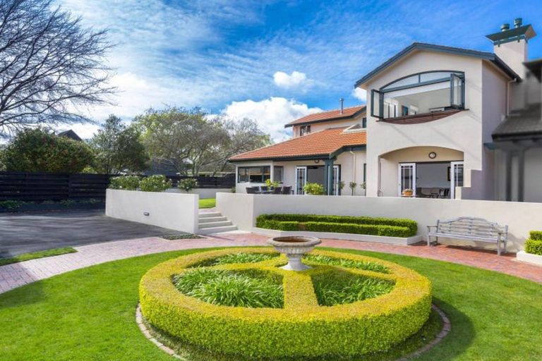 Photo of property in 4/341 Fergusson Drive, Heretaunga, Upper Hutt, 5018