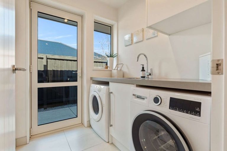 Photo of property in 73 Sequoia Way, Rangiora, 7400