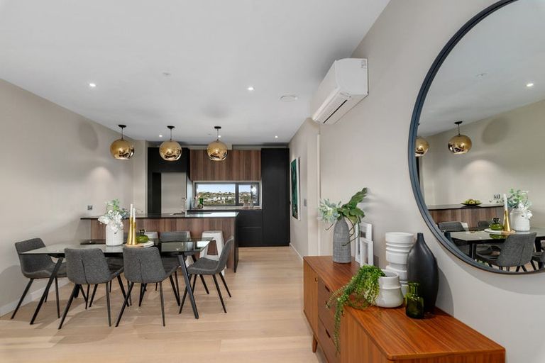 Photo of property in 306/28 Killarney Street, Takapuna, Auckland, 0622