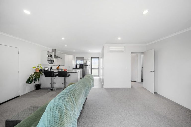 Photo of property in 10 Liston Avenue, Hilltop, Taupo, 3330