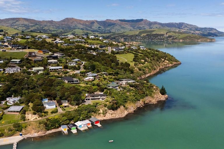 Photo of property in 46 Bayview Crescent, Duvauchelle, 7581