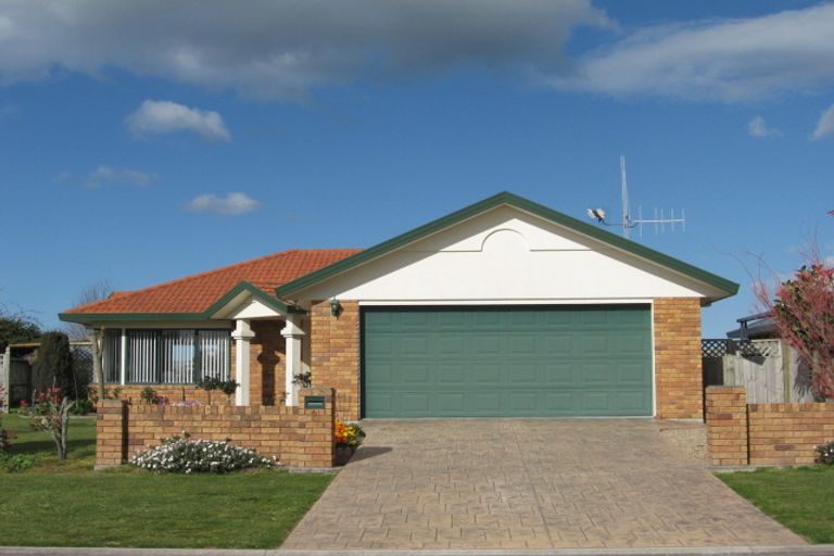 Photo of property in 61 Ocean Crest, Papamoa Beach, Papamoa, 3118