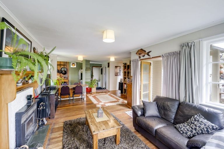Photo of property in 1447 Ridgemount Road, Tutira, Napier, 4188