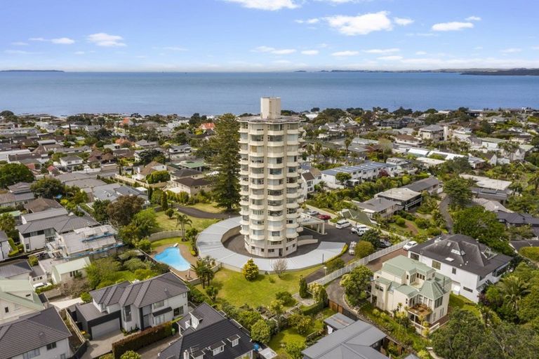 Photo of property in 3/90 Kitchener Road, Milford, Auckland, 0620