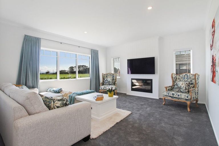 Photo of property in 9 Day Road, Patumahoe, Pukekohe, 2679