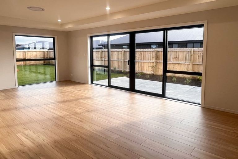 Photo of property in 35 Russell Lilley Drive, Rolleston, 7614