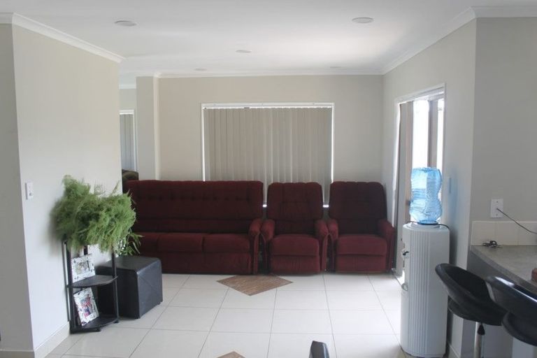 Photo of property in 307 Mahia Road, Weymouth, Auckland, 2103