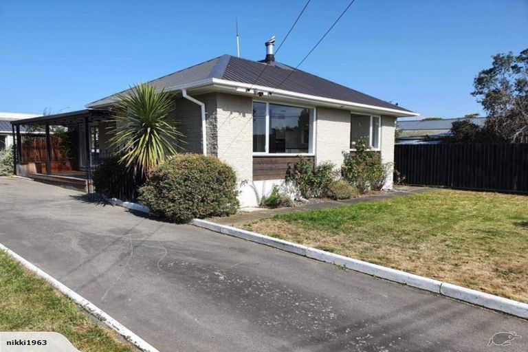 Photo of property in 98 Greenhaven Drive, Burwood, Christchurch, 8083