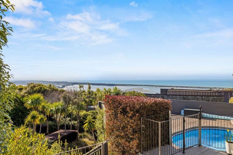 Photo of property in 21 Muritai Terrace, Mount Pleasant, Christchurch, 8081