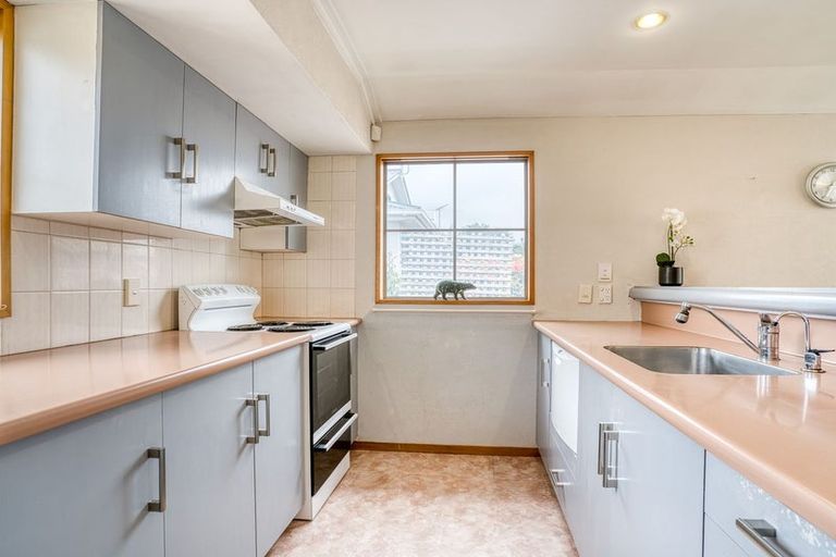 Photo of property in Balmoral Park, 3/31 Eastbourne Street, Caversham, Dunedin, 9012