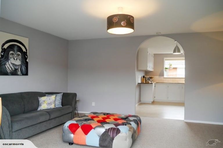 Photo of property in 1/5 James Condon Place, Redwood, Christchurch, 8051