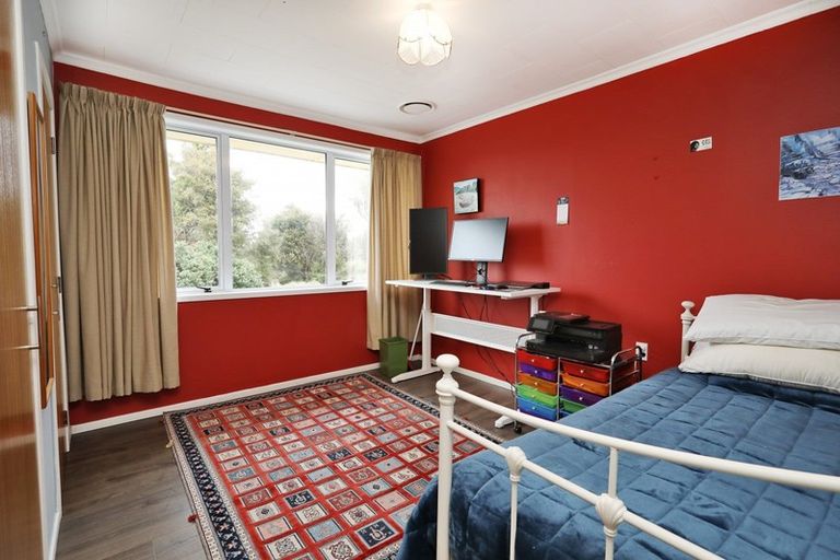 Photo of property in 96 Black Road, Otatara, Invercargill, 9879