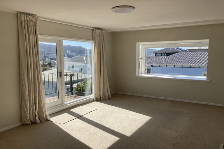 Photo of property in 6/4 Scarborough Terrace, Mount Victoria, Wellington, 6011