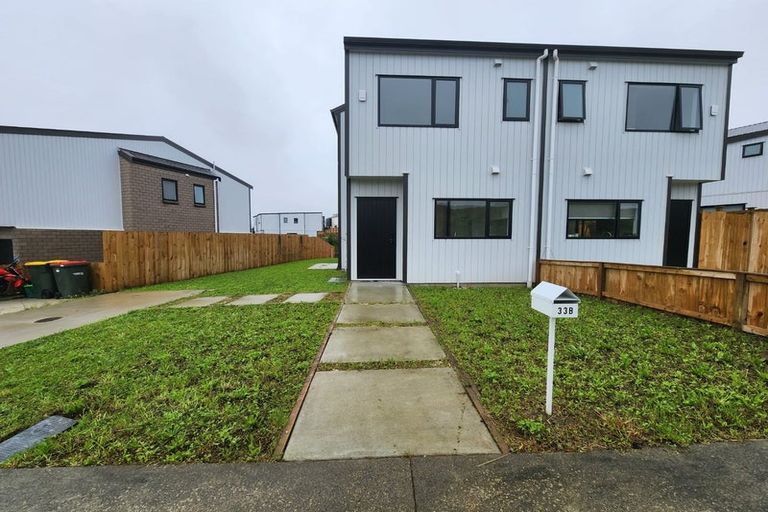 Photo of property in 33b Crestview Rise, Papakura, 2110